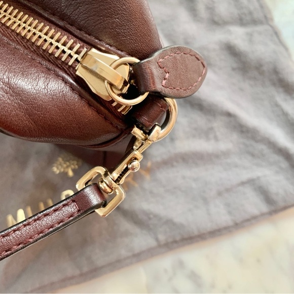 🦁 Mulberry x Cara Delevingne Mini Bag in Oxblood with Lion & Heart Rivets - Picture 11 of 17